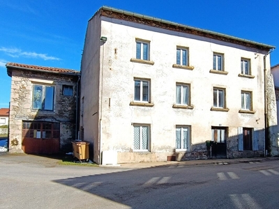 Vente maison 5 pièces 113 m² Saint-Pierre-du-Champ (43810)