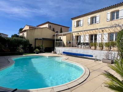 Vente maison 5 pièces 120 m² Aubagne (13400)