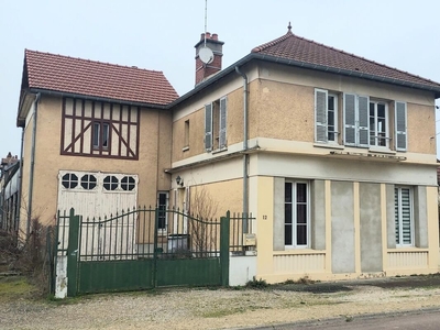 Vente maison 5 pièces 123 m² Fontaine-les-Grès (10280)