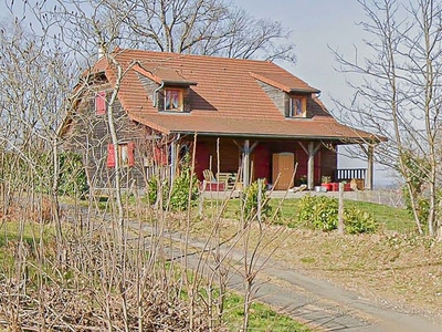 Vente maison 5 pièces 130 m² Chenailler-Mascheix (19120)