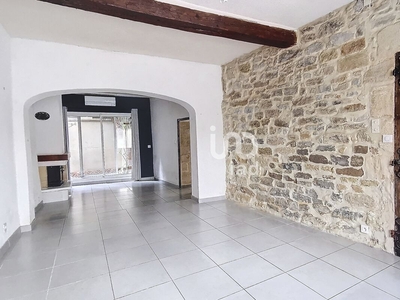 Vente maison 5 pièces 130 m² Saint-Laurent-d'Aigouze (30220)