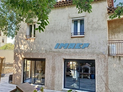 Vente maison 5 pièces 160 m² Marseille 10 (13010)