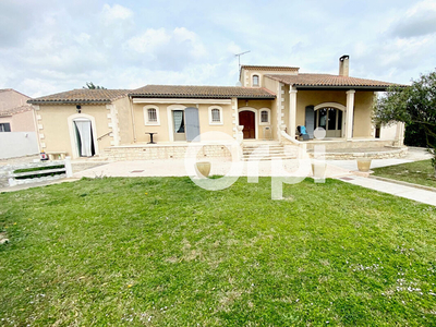 Vente maison 5 pièces 170 m² Arles (13200)