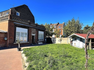 Vente maison 5 pièces 173 m² Roubaix (59100)