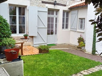 Vente maison 5 pièces 178 m² Verteuil-sur-Charente (16510)