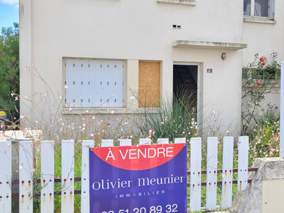 Vente maison 6 pièces 102 m² Chateau-d'Olonne (85180)