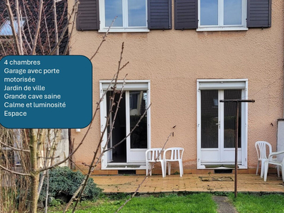 Vente maison 6 pièces 106 m² Lille (59000)