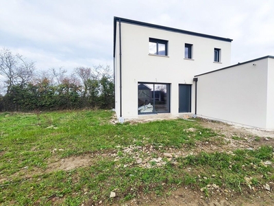 Vente maison 6 pièces 108 m² Aunay-sur-Odon (14260)