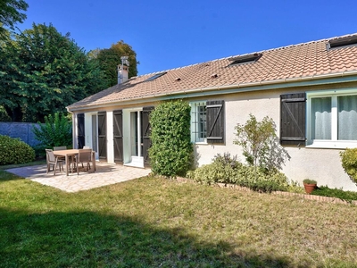 Vente maison 6 pièces 125 m² Saint-Germain-Lès-Corbeil (91250)