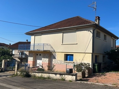 Vente maison 6 pièces 127 m² Figeac (46100)