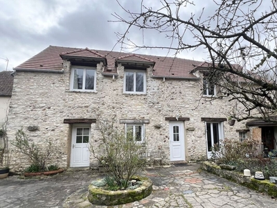 Vente maison 6 pièces 130 m² Jouy-Mauvoisin (78200)