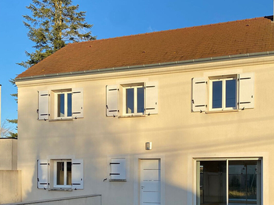 Vente maison 6 pièces 130 m² Saint-Hilaire-Saint-Mesmin (45160)