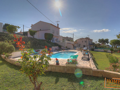 Vente maison 6 pièces 134 m² Cagnes-sur-Mer (06800)