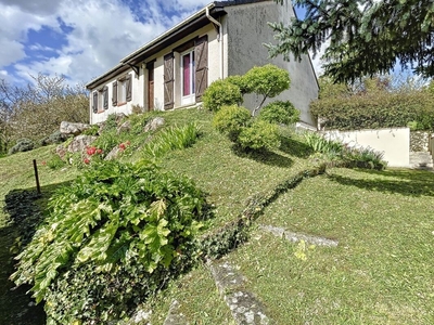 Vente maison 6 pièces 135 m² Moret-Loing-Et-Orvanne (77250)