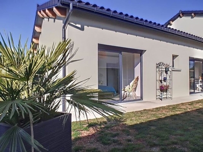 Vente maison 6 pièces 135 m² Tournon-sur-Rhône (07300)