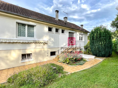 Vente maison 6 pièces 139 m² Alençon (61000)