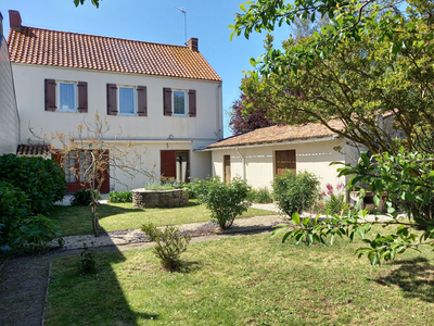 Vente maison 6 pièces 140 m² Les Sables-d'Olonne (85100)