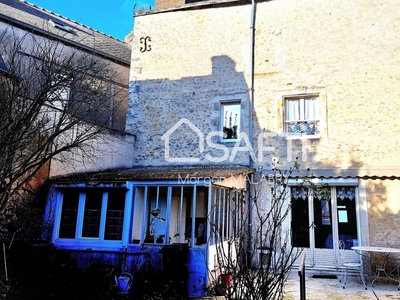 Vente maison 6 pièces 141 m² Noyen-sur-Sarthe (72430)