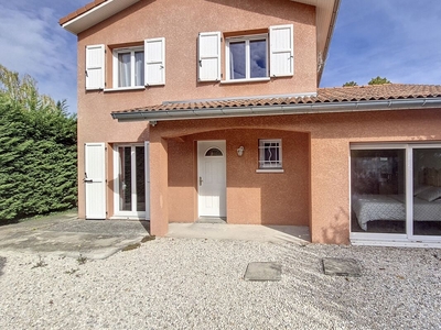 Vente maison 6 pièces 141 m² Villars-les-Dombes (01330)