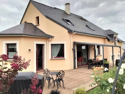 Vente maison 6 pièces 145 m² Sillé-le-Guillaume (72140)