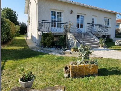 Vente maison 6 pièces 148 m² Meschers-sur-Gironde (17132)