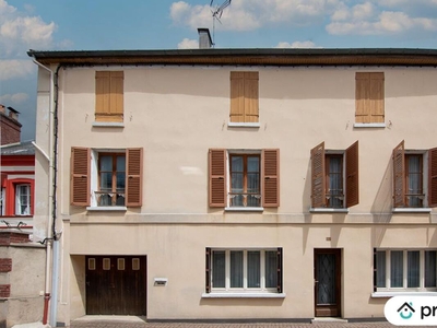 Vente maison 6 pièces 149 m² Chézy-sur-Marne (02570)