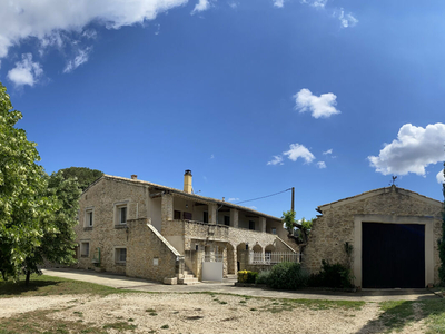 Vente maison 6 pièces 156 m² Bagnols-sur-Cèze (30200)