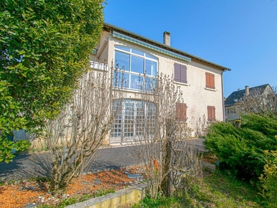 Vente maison 6 pièces 160 m² Brive-la-Gaillarde (19100)