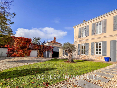 Vente maison 6 pièces 240 m² La Rochelle (17000)