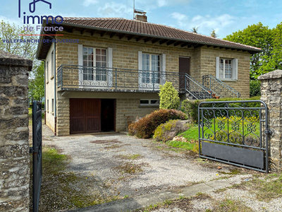 Vente maison 6 pièces 87 m² Villefranche-de-Rouergue (12200)