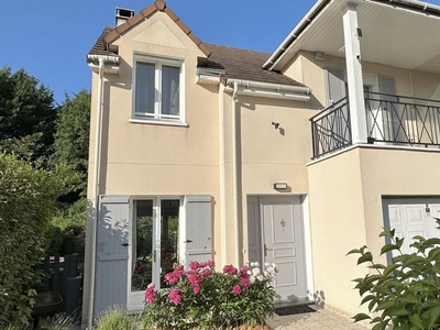 Vente maison 6 pièces 96 m² Saint-Pierre-du-Perray (91280)