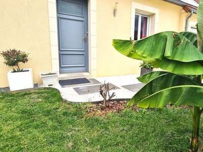 Vente maison 7 pièces 122 m² Courgenard (72320)