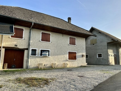 Vente maison 7 pièces 138 m² Chilly (74270)