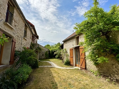Vente maison 7 pièces 177 m² Vayres-sur-Essonne (91820)