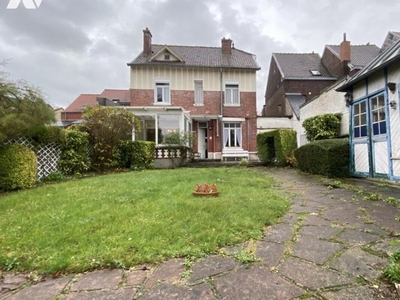 Vente maison 7 pièces 193 m² Valenciennes (59300)