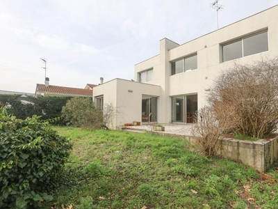 Vente maison 7 pièces 194 m² Gradignan (33170)