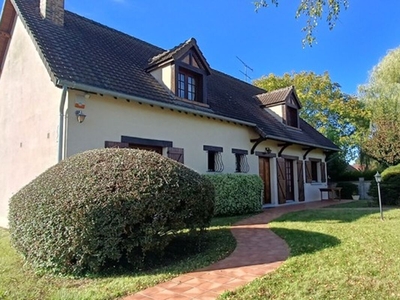 Vente maison 7 pièces 217 m² Longueville (77650)