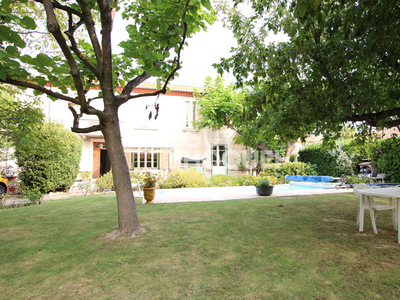 Vente maison 7 pièces 252 m² Avignon (84000)