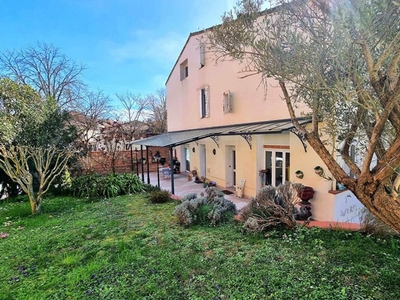 Vente maison 7 pièces 261 m² Moissac (82200)