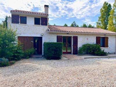 Vente maison 7 pièces 350 m² Saint-Laurent-Médoc (33112)