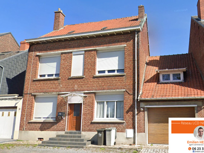 Vente maison 8 pièces 130 m² Pont-sur-Sambre (59138)