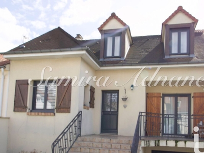 Vente maison 8 pièces 146 m² Argenteuil (95100)