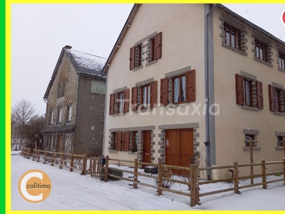 Vente maison 8 pièces 200 m² Murat (15300)