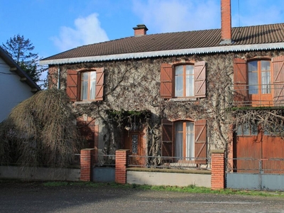 Vente maison 8 pièces 215 m² Montfaucon-d'Argonne (55270)