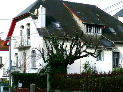 Vente maison 8 pièces 225 m² Lourdes (65100)