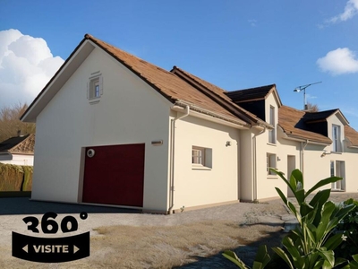 Vente maison 8 pièces 227 m² Frahier-Et-Chatebier (70400)