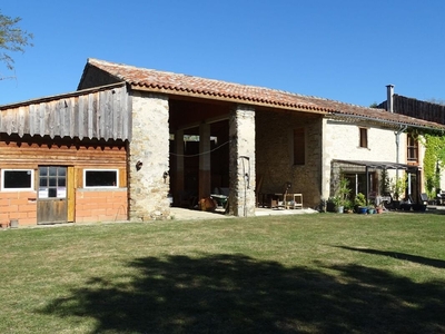 Vente maison 8 pièces 320 m² Saint-Félix-Lauragais (31540)