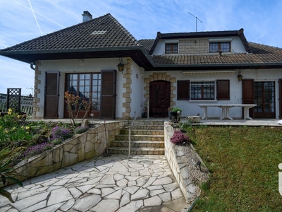 Vente maison 9 pièces 193 m² Changis-sur-Marne (77660)