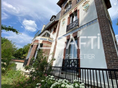 Vente maison 9 pièces 320 m² Saint-Maur-des-Fossés (94210)