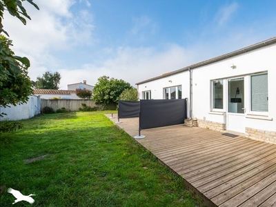 Vente maison 9 pièces 99 m² Saint-Denis-d'Oléron (17650)